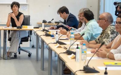 VIA OBERTA participa en una reunión de trabajo con la ministra de Inclusión, Seguridad Social y Migraciones